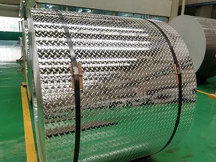 壓花鋁卷-廠家生產價格低品質穩定工廠直銷(圖2) 壓花鋁卷-廠家生產價格低品質穩定工廠直銷(圖2)