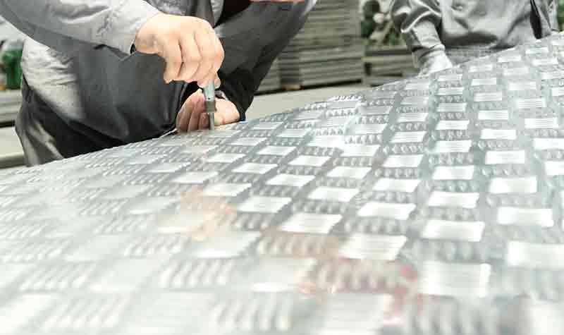 花紋鋁板密度是多少? 花紋鋁板密度表(圖2) 未標題-1.jpg