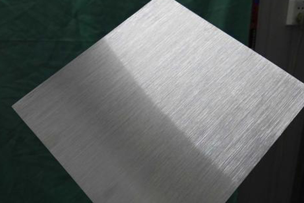 避免鋁板氧化腐蝕的三個(gè)關(guān)鍵因素(圖1) 避免鋁板氧化腐蝕的三個(gè)關(guān)鍵因素(圖1)