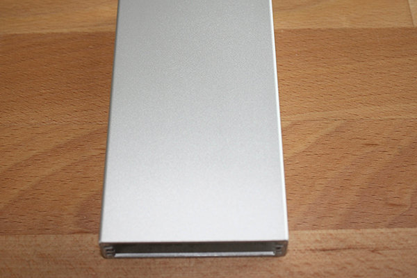 鋁板表面出現氧化斑點如何處理(圖1) 鋁板表面出現氧化斑點如何處理(圖1)